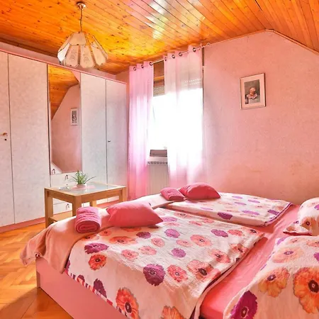 بيت ضيافة House بوويتش