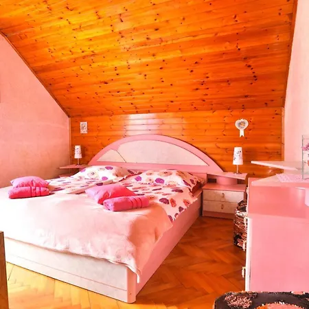 House 3*