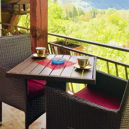 House 3* Bovec