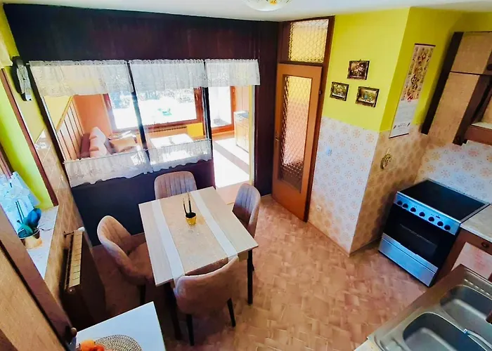 Holiday House 게스트하우스 보베츠